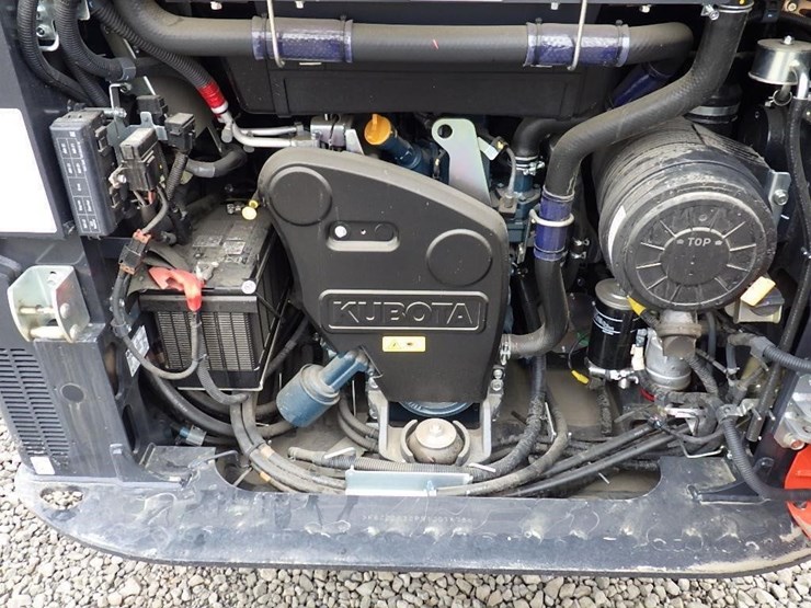 2024-kubota-svl75-3-image-10