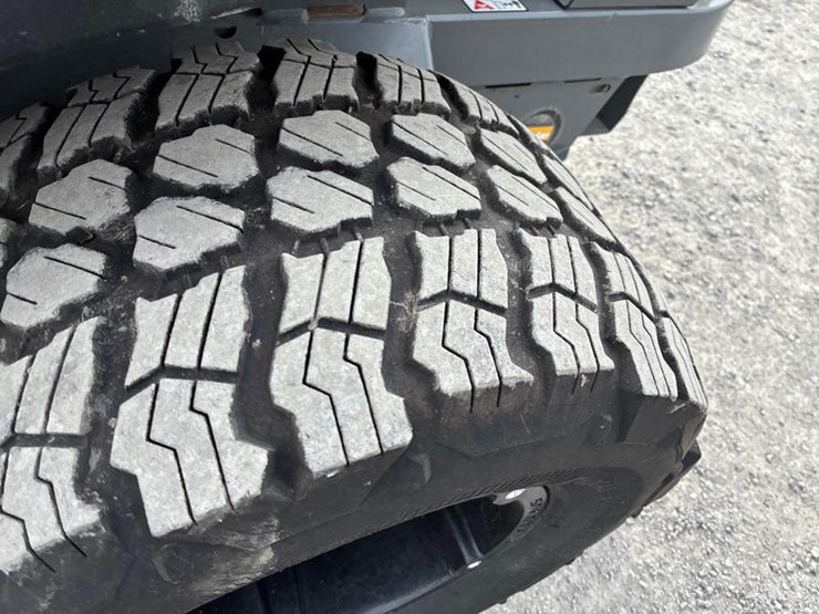 spartan-srt-xd-image-10