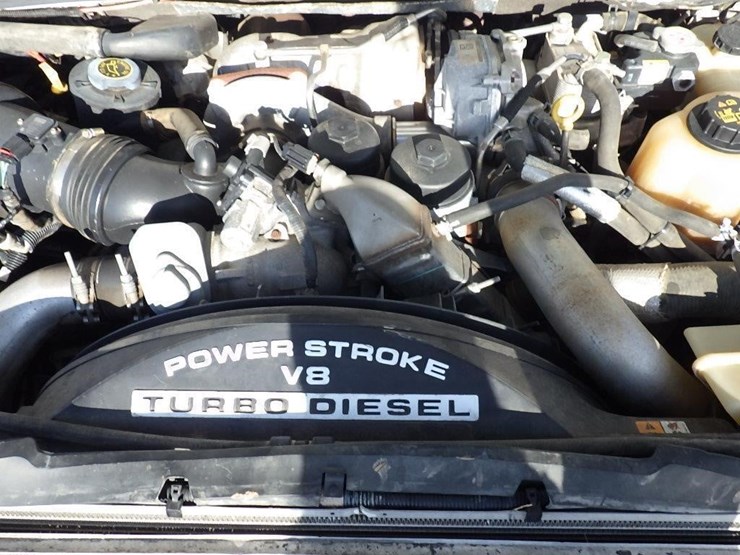 2009-ford-f550-image-13