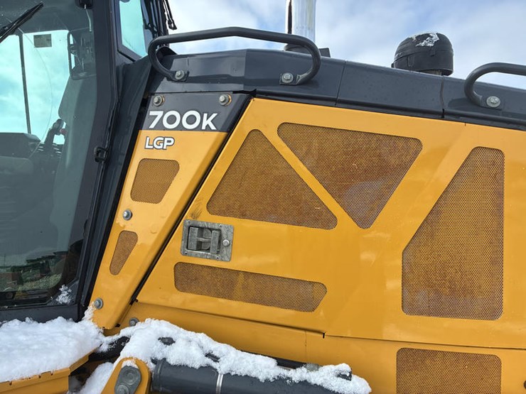 2020-john-deere-2020-image-38