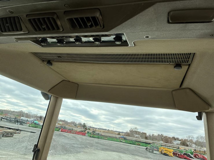 john-deere-4560-image-68