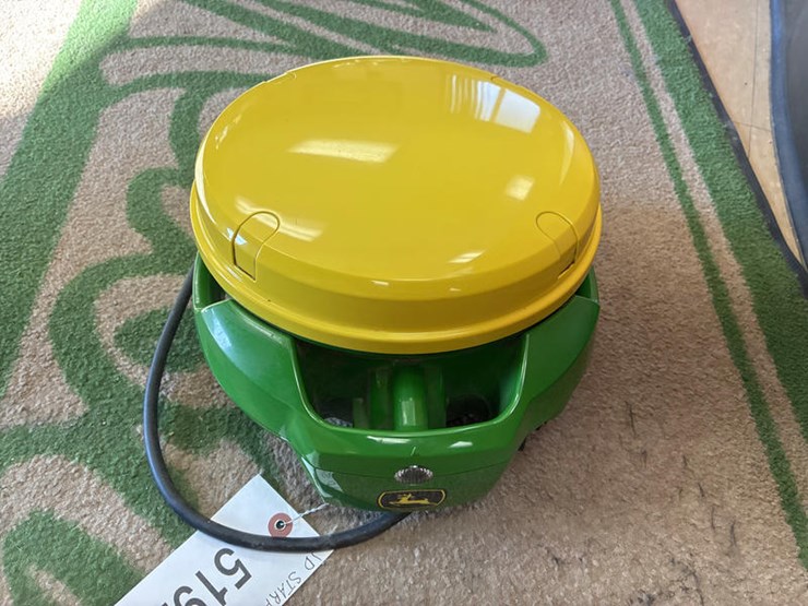 john-deere-7000-image-5