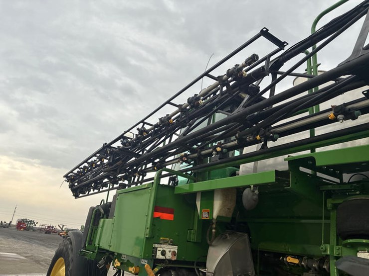 2011-john-deere-4830-image-34