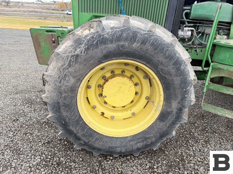 1992-john-deere-4960-image-14
