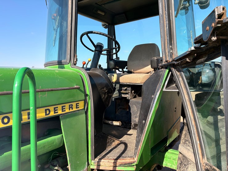 john-deere-4230-image-16