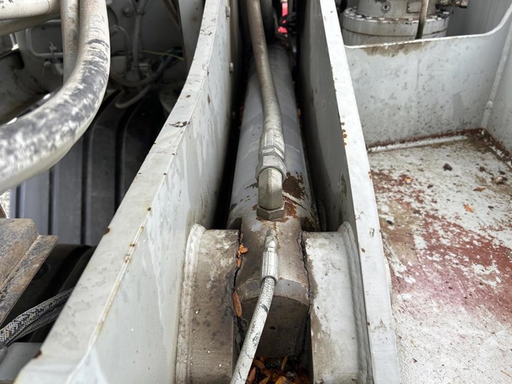 2005-gradall-xl4100-ii-image-25