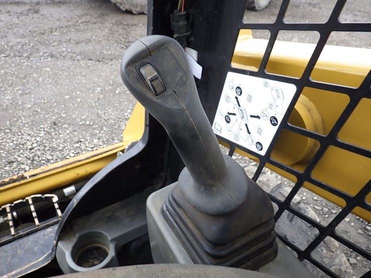 caterpillar-226d3-image-27