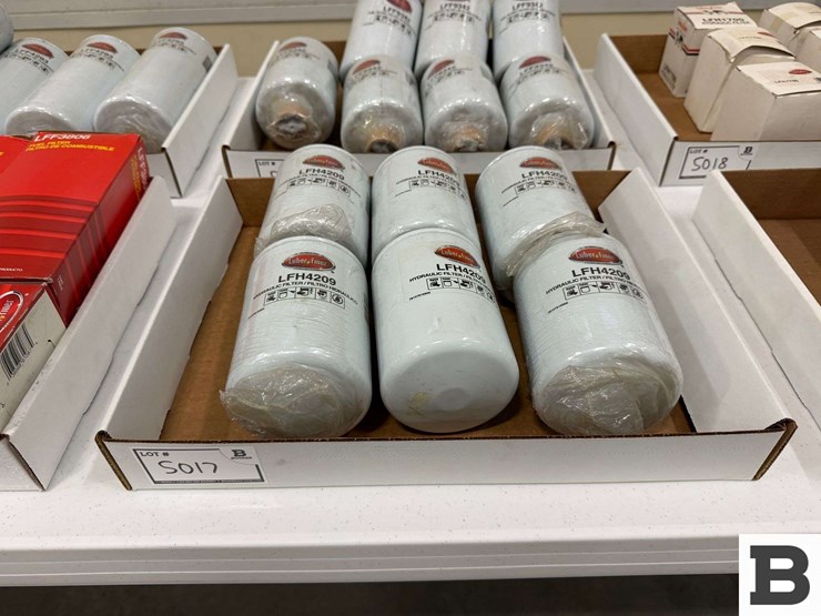 john-deere-8560-image-1