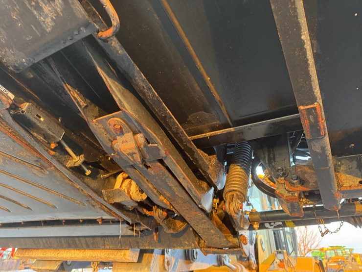 2019-mac-don-fd145-image-56