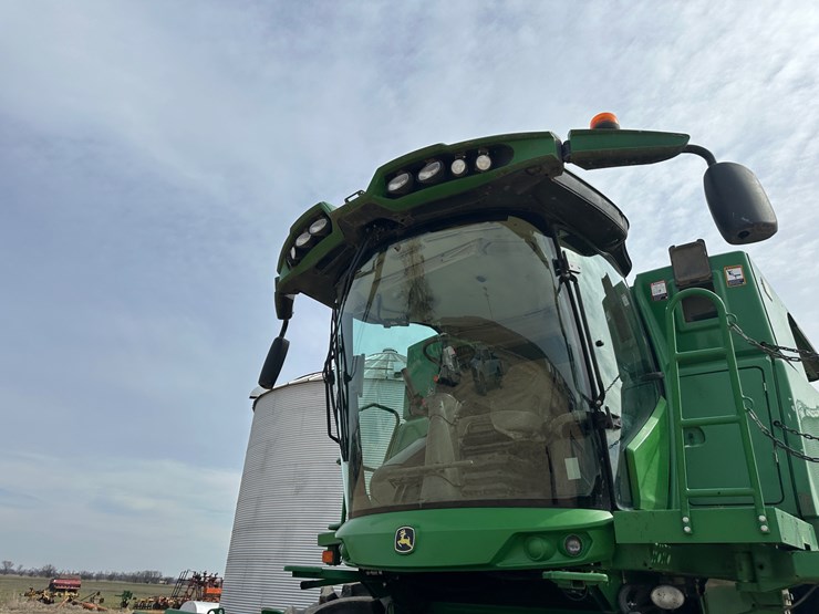 2020-john-deere-s770-image-30