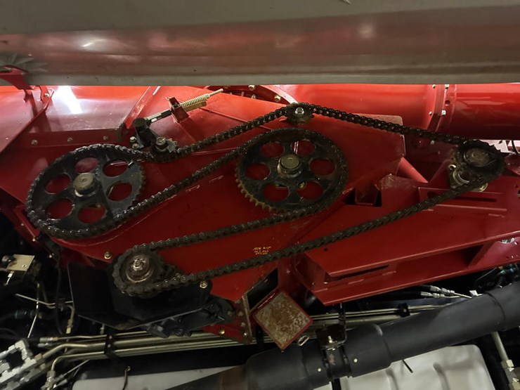 2012-case-ih-7230-image-46