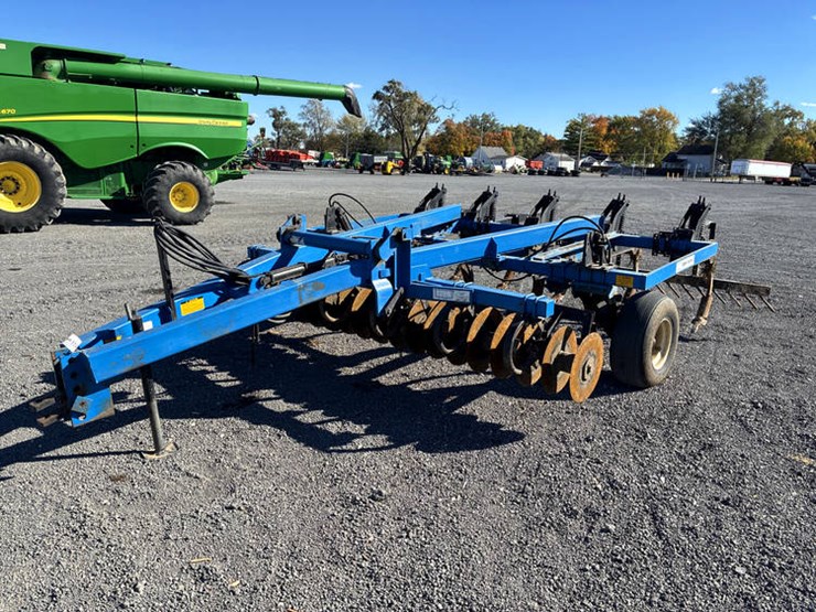 #114537-•-dmi-colter-champ-ii-9x-image-1