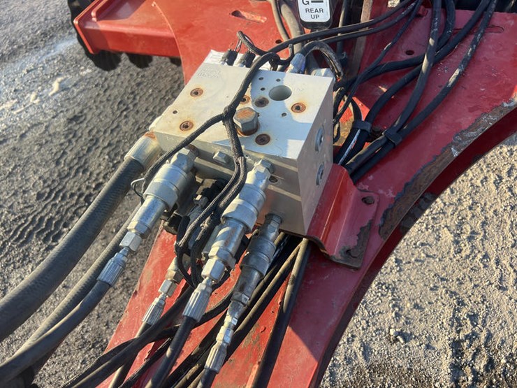 2020-case-ih-true-tandem-335vt-image-26