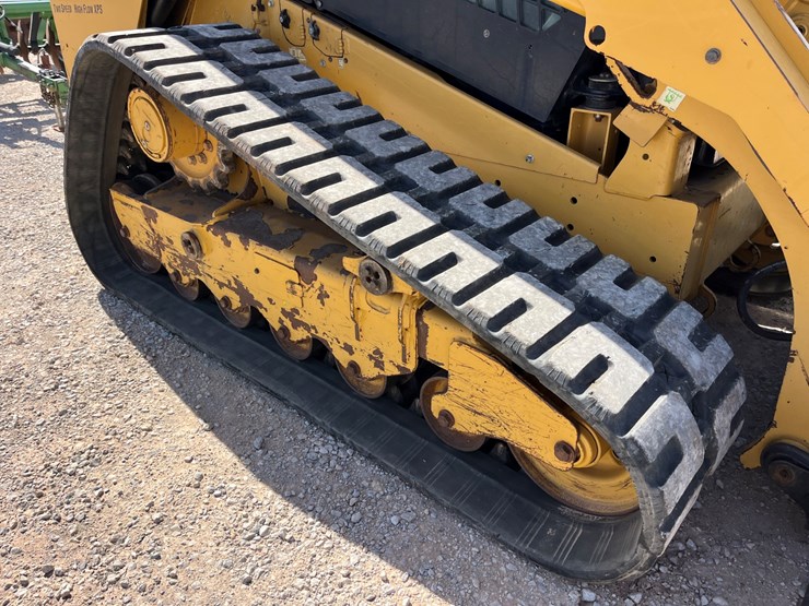2018-caterpillar-299d-image-7