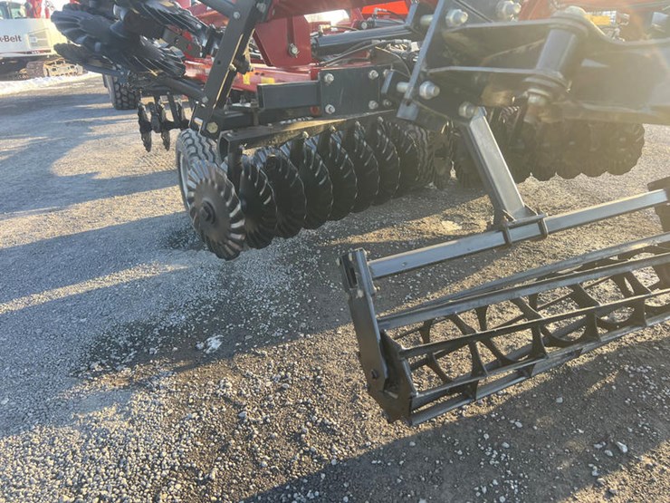 2020-case-ih-true-tandem-335vt-image-11