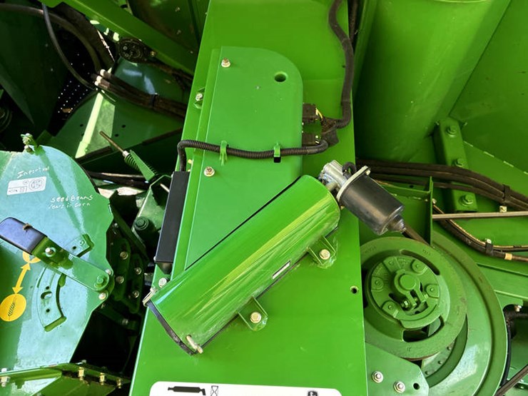 2017-john-deere-s680-image-81