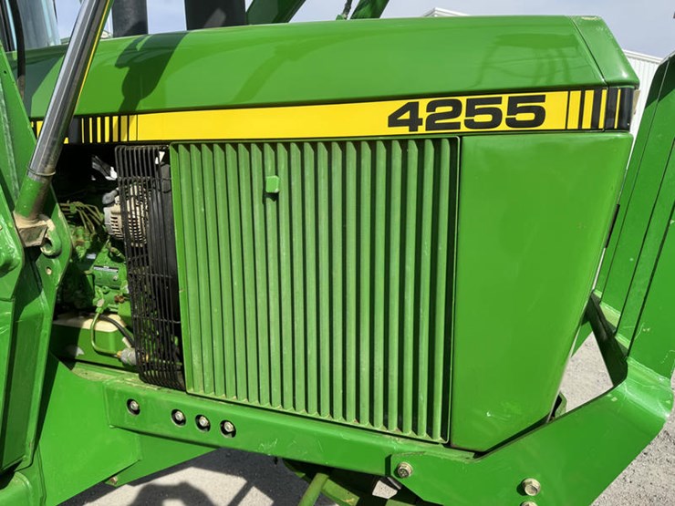 1991-john-deere-4255-image-41