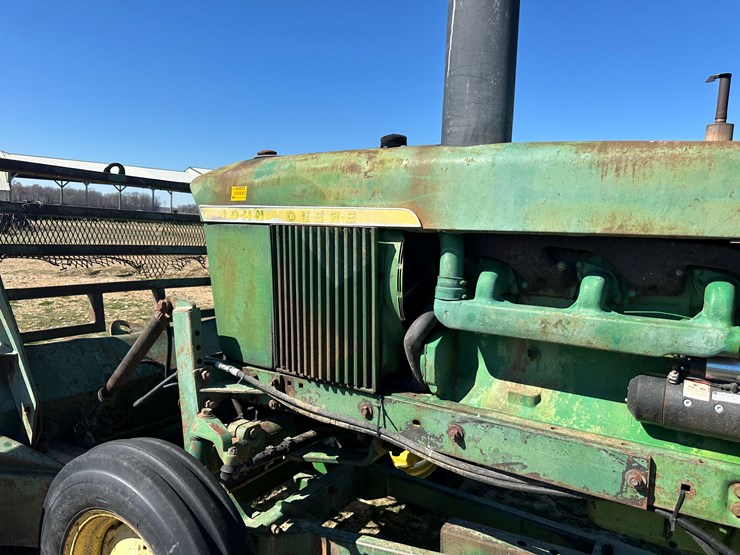 john-deere-4020-image-22