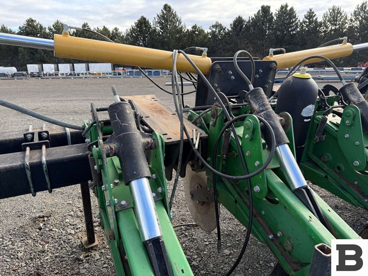 schlagel-mfg.-ripper,-implement-dolly,-great-plains-corn-planter-image-29