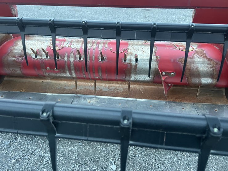 2011-case-ih-3020-image-10