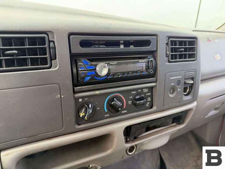 2000-ford-2000-image-40