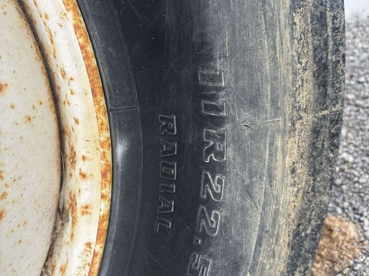 2012-international-durastar-4400-image-17