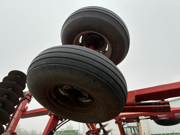 case-ih-3900-image-21