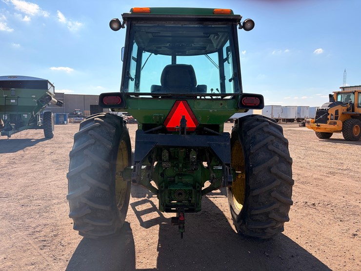 john-deere-4230-image-7