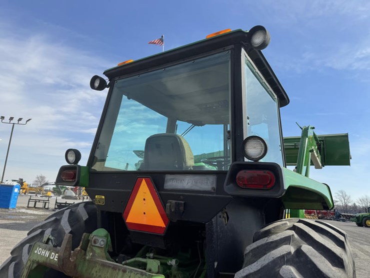 1991-john-deere-4255-image-18