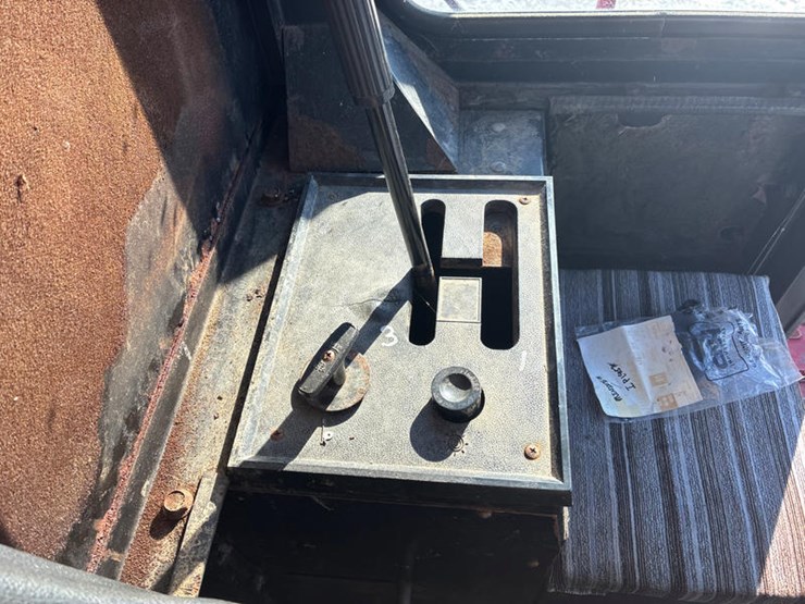 1994-case-ih-1666-image-82