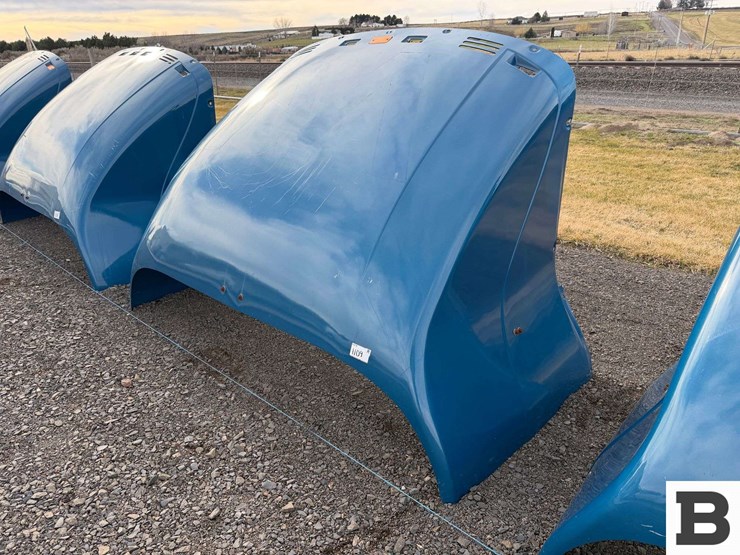 semi-truck-wind-deflector-image-2