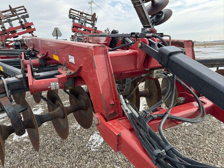 2016-case-ih-2016-image-35