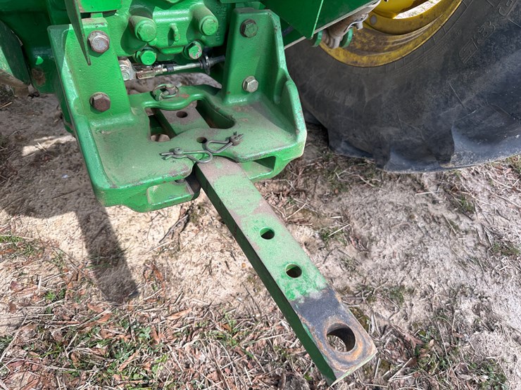 2011-john-deere-5090m-image-18