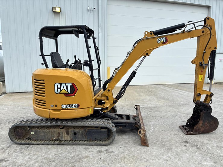 2021-caterpillar-303.5e2-cr-image-3