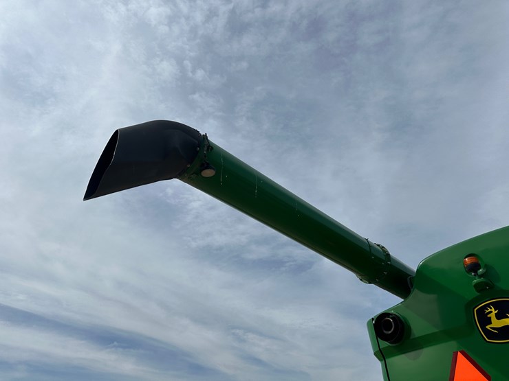 2020-john-deere-s770-image-17