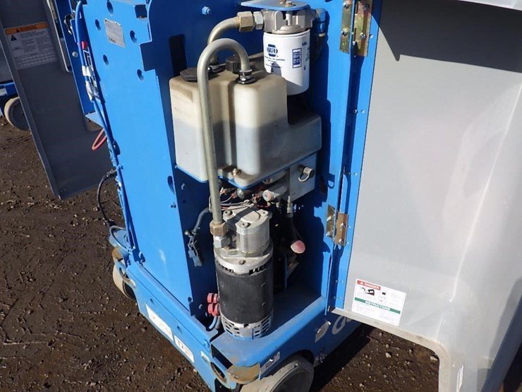 2013-genie-gr20-image-13