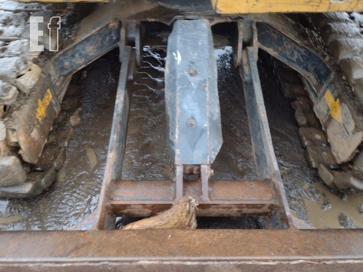 2019-deere-75g-image-20