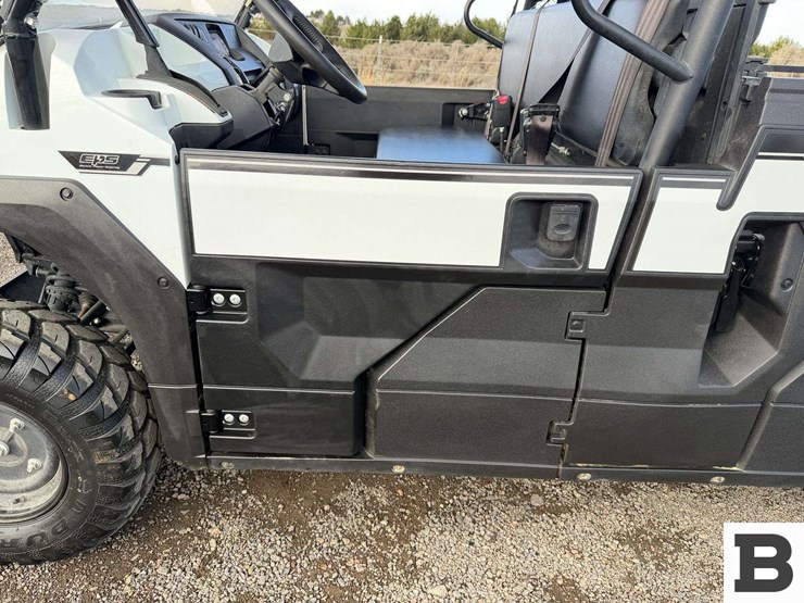 2019-kawasaki-mule-pro-fx-image-18