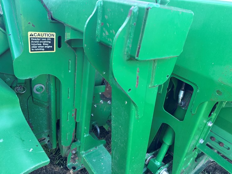 john-deere-630d-image-13