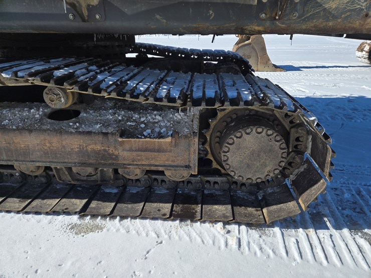 volvo-ec330-image-75