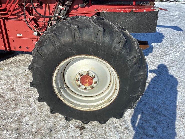 1994-case-ih-1666-image-29