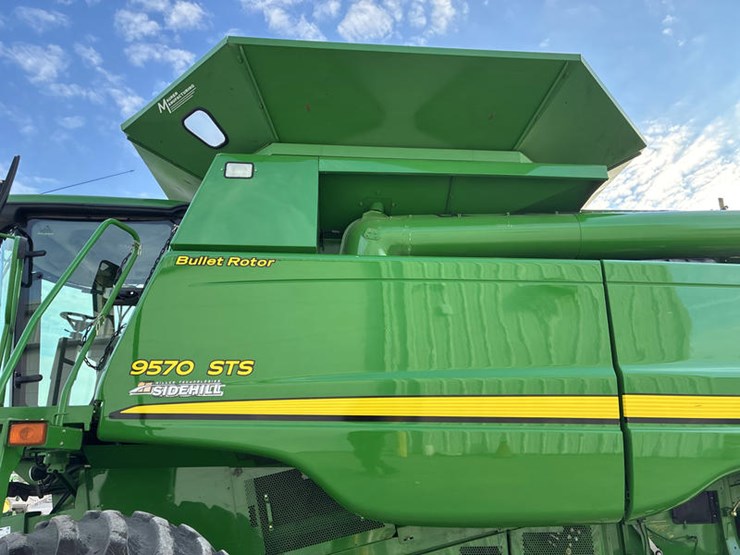 2009-john-deere-9570-sts-image-17
