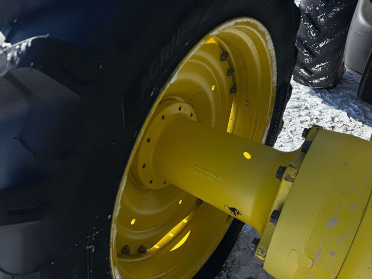 2012-john-deere-8310r-image-30