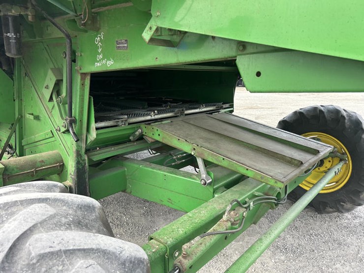 1994-john-deere-9600-image-60