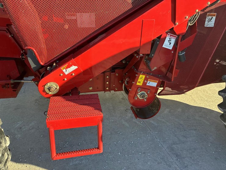 2008-case-ih-2588-image-77