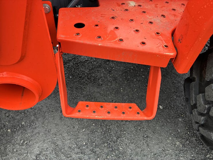 kubota-l2501-image-23