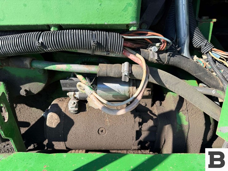 1992-john-deere-4760-image-31