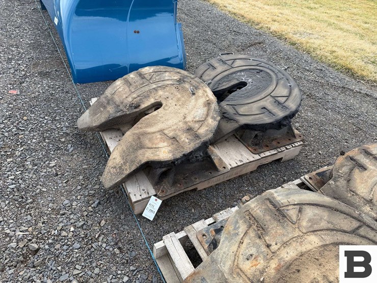 fifth-wheel-hitches-image-2