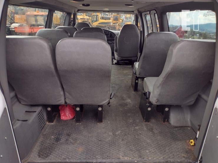 2008-ford-e150-image-22