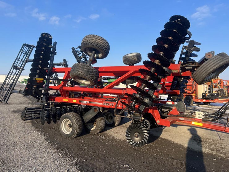 2020-case-ih-true-tandem-335vt-image-3